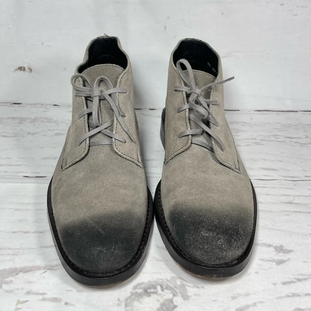 Cole Haan Mens Chukka Size 9.5M Gray Distressed Suede‎ Lace Up